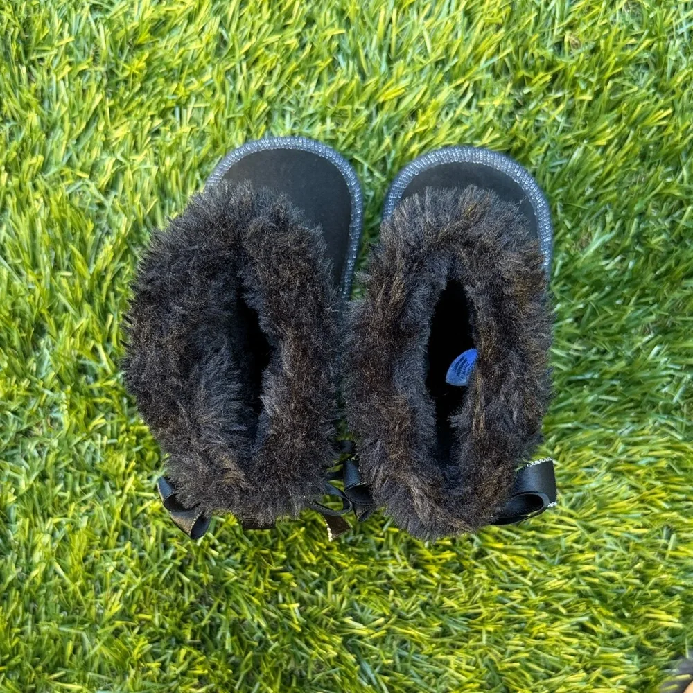 Baby Girls Black Faux Fur Winter Boots with Satin Bow | Size 2 | Toys “R” Us